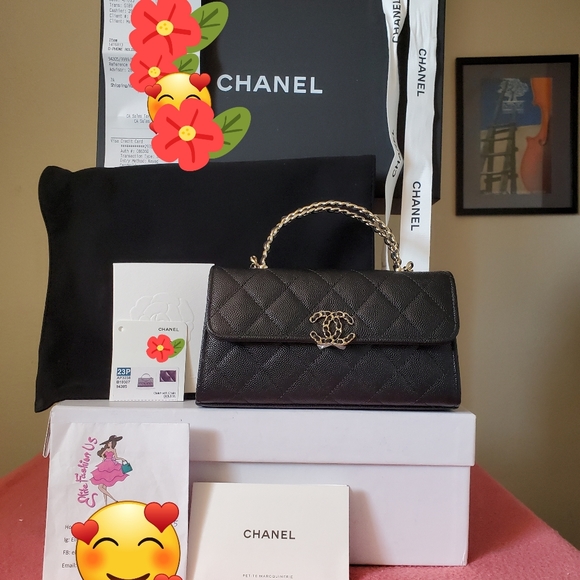 Chanel chain clutch black caviar gold hard ware mini bag - Picture 1 of 10